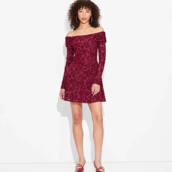 wild fable Dresses & Skirts - Wild Fable Floral Burn Out Off Shoulder Long Sleeve Dress Size XS NWT Burgundy